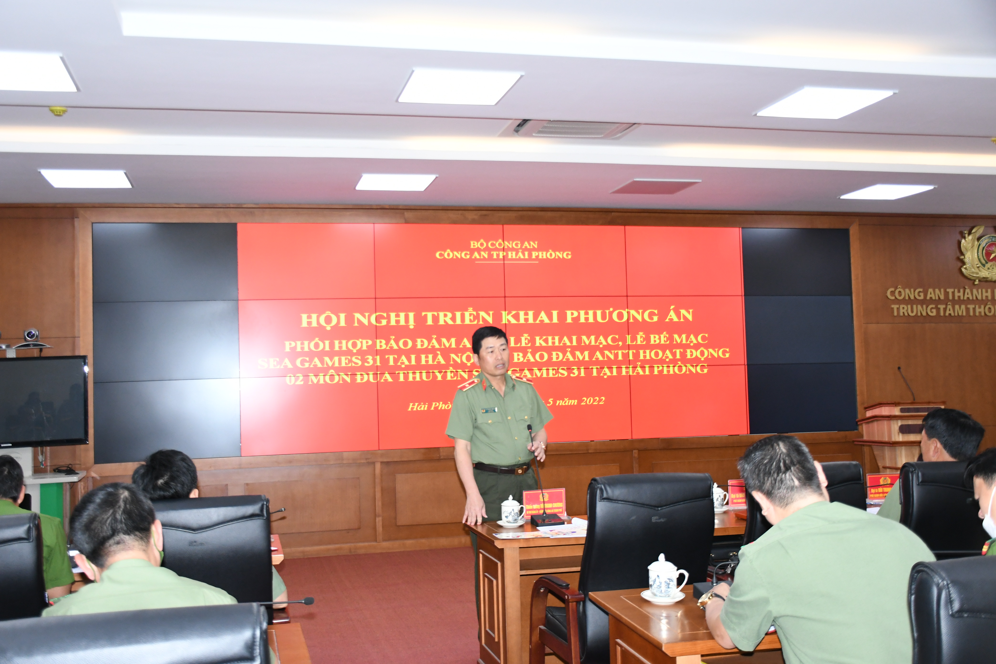 Triển khai phương án phối hợp bảo đảm an ninh trật tự SEA Games 31 